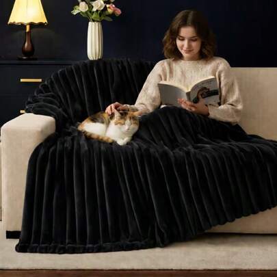 Super Soft Large Striped Throw Blanket, Wide Striped Faux Fur Plush Blanket, Pink Bedroom Decor Blanket, Milk Plush Halloween Easter Flannel Throw, Nap Blanket For Office, Christmas, Camping, Sofa - Multifunctional Polyester Bedspread, Perfect Christmas Gift