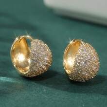 1 paire de boucles d'oreilles de luxe blanches en zirconium cubique synthétique, idéales pour les sorties et les rassemblements quotidiens. Un cadeau romantique et parfait pour votre épouse - Doré - Voir 8