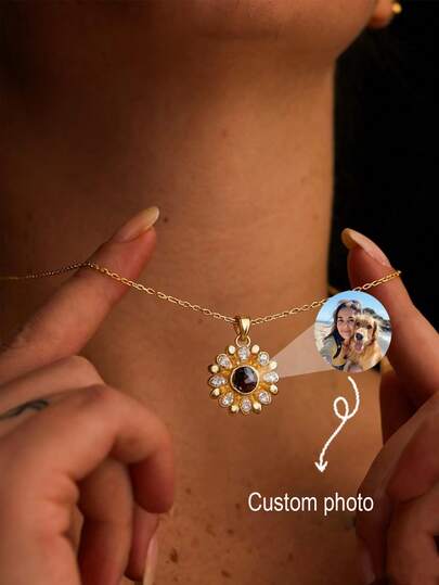 1pc Customized Photo Necklace, Stainless Steel Personalized Floral Projection Necklace, Elegant Jewelry Gift For Girlfriend, Best Friend, Suitable For Daily, Birthday, Casual, Spring/Summer Fashion, Classic, Personalized, Unique, Customizable, Anniversary, Party, Graduation, Wedding, Any Holiday