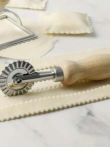 1 pieza (estilo aleatorio) Cortador de pasta y máquina de espaguetis de acero inoxidable de 8.8 pulgadas, rodillo de masa manual con cuchillas múltiples, extrusor de fideos y cortador de enrejado italiano para la cocina - Ver 8