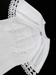 大码女士优雅白色蕾丝修身中长连衣裙，披肩袖设计，适合婚礼宾客、教堂礼拜、正式派对等场合 - 白色 - 查看 4