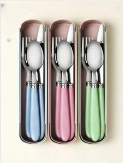 可重复使用的不锈钢餐具套装，带收纳盒，包含叉子和勺子，适合户外用餐、露营和野餐，是学生旅行的理想餐具套装。