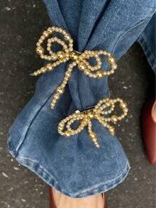 2 piezas Cadena decorativa para la pierna con lazo de perlas falsas, broche de metal de moda accesorio para la pierna de los pantalones, broche versátil y multifuncional para mujer - Dorado - Ver 2