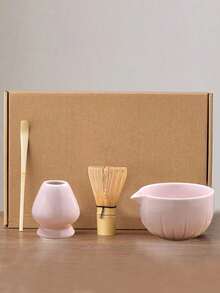 1件/2件/4件套日式纯色陶瓷抹茶套装，包含抹茶碗、抹茶筅、抹茶杯、搅拌棒、茶勺，可用于抹茶冲泡、甜点和糕点制作，是制作茶饮的理想工具套装。日式礼盒包装，宋代抹茶筅工具套装，是送给抹茶爱好者的绝佳礼物。 - 彩色 - 查看 16