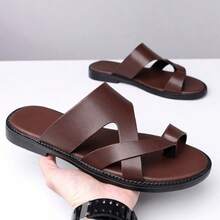 男士夏季交叉绑带凉拖鞋，轻便舒适，适合海滩、泳池边或日常休闲穿着，防滑鞋底，行走轻松自如。 - 棕色 - 查看 3