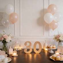 天然木色立式数字 0-9，可用作婚礼桌号牌、生日派对桌饰、新生儿30天拍摄道具，也可作房间号、门牌号、电话号码、DIY涂鸦数字牌，适用于节日桌饰、生日派对、圣诞礼物、生日倒计时等场合，尺寸为3.15英寸。 - 彩色 - 查看 7