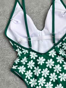 Women's Sexy V-Neck Floral Print Green Cute & Elegant Swimsuit Vacation - Green - View 5