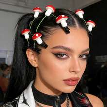 10pcs Red Mushroom 3D Hair Clips, Funny Cute Party Headpiece, Gift For Friends - Red - View 2