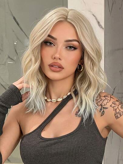 12 INCH Gold Short Wavy Hair Synthetic Heat-Resistant Wig Women's Wigs Middle-Part Bangs Are Ideal For Everyday And Party Cosplay Use