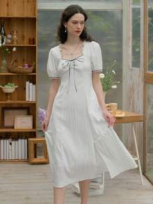 女士系带蝴蝶结撞色方领连衣裙 - 白色 - 查看 4