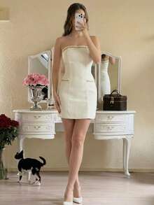 Đầm ngắn nhung màu be sang trọng dành cho nữ, đầm dạ hội cúp ngực thanh lịch với dây chuyền vàng đính kèm, mang phong cách quý phái cổ điển, thời trang dự tiệc đêm sang trọng, áo khoác trắng, thích hợp cho mùa xuân đến hè. - Màu be - Xem 4