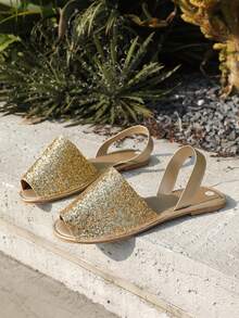 Plus Size Women's Summer Flat Buckle Strap Open Toe Casual Lightweight Non-Slip Sandals - Gold - View 3