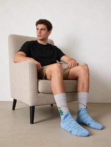 1 par de calcetines de media pantorrilla para hombres con patrón de pesca en contraste gris-azul, versátiles para todas las estaciones - Multicolor - Ver 5