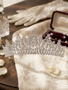 1PC Women's Vintage Silver Rhinestone Bridal Tiara Crystal Wedding Crown Princess Pageant Hair Accessories For Prom Banquet,Sparkly Silver Rhinestone Crown Vintage Bridal Tiara Hair Accessories For Wedding Quinceañera Pageant Prom Birthday - Silver - View 8