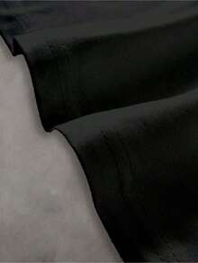 Women's St. Patrick's Day Pattern T-Shirt - Bright Green Short Sleeve Round Neck Top With Clover And Leprechaun Hat Print, Soft Stretchy Casual Spring Summer Wear, Women's T-Shirt, Festive Outfit, Fun Design, Comfortable Fit Shirt - 黑色 - 查看 4