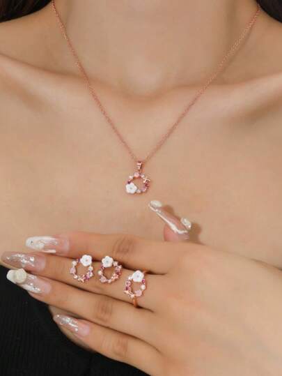 1 Collar + 1 Par de Aretes + 1 Anillo Conjunto de Joyería Floral Elegante, Incluye Collar con Colgante Floral, Aretes Florales y Anillo Floral, Moda de Lujo Versátil para Uso Diario y Ocasiones