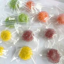 这款必备的爆珠解压玩具，融合了响珠、珍珠蜡莓和手工奶昔球的功能，可自由塑形。它拥有丰富的层次感和独特的舒缓揉捏触感，有助于放松身心，缓解日常压力。凭借其创新时尚的设计和强大的环境魅力，它既是完美的桌面摆件，也是个人收藏或节日送礼的佳品。 - 彩色 - 查看 5