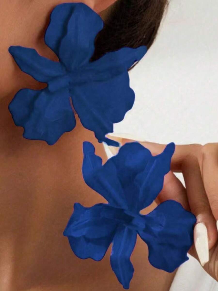 1对女士夸张3D立体花朵不对称闪亮水钻耳环，节日派对礼物 - 寶藍色 - 查看 1