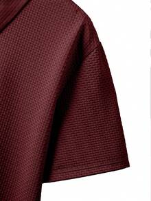 1件刺绣图案商务休闲加大码男士POLO衫，面料舒适，适合高尔夫、网球、户外旅行、休闲等场合，是送给男士的绝佳礼物。 - 酒紅色 - 查看 4