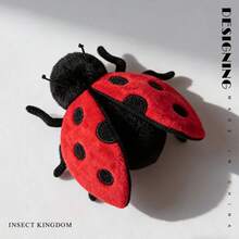 1个逼真昆虫系列毛绒玩偶，可爱卡通螳螂、蜘蛛、蝴蝶、蜜蜂毛绒玩具，桌面摆件，儿童生日/节日礼物 - 彩色 - 查看 10