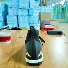 Men's Football Shoes, Sturdy Ground, Lightweight Neutral Football Shoes, Indoor Training Football Shoes, Artificial Ground Football Shoes - Black - View 1