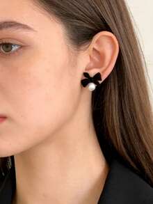 1 Paar elegante schwarze Samt-Schleifenperlen-Ohrringe, geeignet für den täglichen Gebrauch von Frauen, Feste und Partys - Schwarz - Übersicht 2