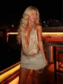 Mejors 女士性感可爱 Y2K 风闪亮透视喇叭领金属针织露背系带针织上衣，修身吊带背心，适合春夏外出、约会、度假、乡村音乐节、夜店、派对等场合。 - 淺金色 - 查看 6