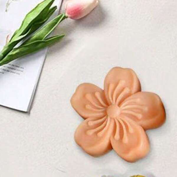 1pc Flower Scented Candle Resin Silicone Mold, Cherry Blossom, Four-Leaf Clover, Daisy Floral Plaster Scented Silicone Mold