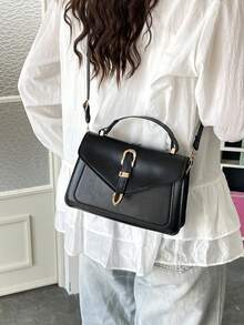 2026年新款极简现代风格，兼具精致优雅、经典考究、百搭时尚的女士斜挎包。 - 黑色 - 查看 8
