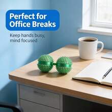 Hand Palm Massage Ball, With Spikes For Stimulation. Portable For Massaging The Palms Anytime, Anywhere. Exercise Your Fingers Creative Gifts - 小尺寸 - 1包裝 - 查看 3