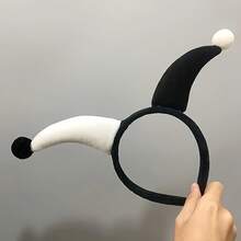 A Vintage Cute (Clown) Pointed Hair Accessory For Women – A Retro Cosplay Accessory For Halloween Costumes, Themed Parties, And Role-Playing. The Single-Piece Hair Accessory/Headband Is Suitable For Costume Parties And Everyday Wear. - 白色和黑色 - 查看 9