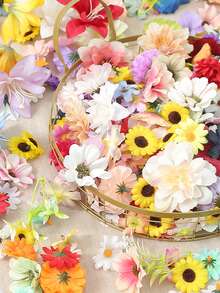 20/52件套人造花工艺材料 - 人造花、绢花、手工头饰、花环材料、婚礼花艺用品。适用于制作花环、节日和生日派对装饰、新娘腕花、花艺工艺品，也适用于家居、花店、园艺装饰、母亲节装饰，全年皆可使用。 - 混合花 - 查看 10