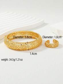 两件套中东斋月沙特阿拉伯风格镀金铜镂空宽手镯和戒指首饰套装，包含一个手镯和一个戒指。 - 金黃色 - 查看 4