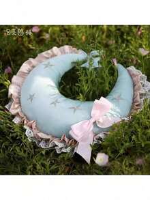 1个柔软蓝色星空梦幻抱枕，梦幻浪漫，带有月亮和星星元素，可爱ins风抱枕，女孩房间必备 - 彩色 - 查看 2