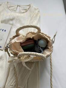 [US-Based Shipping]Leisure Handbag Crossbody Bag,Bohemian Lace Bow Straw Crossbody Bag For Women – Hollow Woven Rattan Handbag With Top Handle, Summer Beach Tote Purse, Vintage Lace Decor Shoulder Bag Perfect For Vacation, Beach Trips And Daily Outings, Boho Chic Mini Basket Bag,Summer,Women Bags For Vacation,Holiday, Straw Purse, Straw Beach Bag, Beach Necessities, Beach Essentials,Beach Stuff & Summer Essentials, Fashionable Vacation Bag For Summer - Màu be - Xem 6