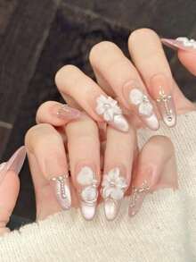 10片手工制作的椭圆形粉色花朵珍珠水钻美甲贴纸，适合派对和日常佩戴。粉色花朵珍珠质感柔和、闪亮、奢华。椭圆形美甲贴纸易于粘贴。适合女孩、女士、节日、派对、音乐节、日常佩戴、情人节、母亲节礼物。 - 粉色 - 查看 4