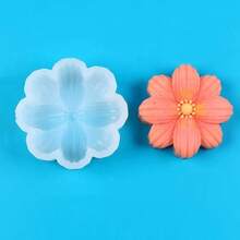 1pc Flower Scented Candle Resin Silicone Mold, Cherry Blossom, Four-Leaf Clover, Daisy Floral Plaster Scented Silicone Mold - White - View 6
