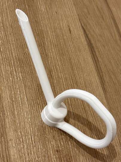 1个带手柄的PET瓶浇水壶喷嘴，方便室内外植物浇水工具