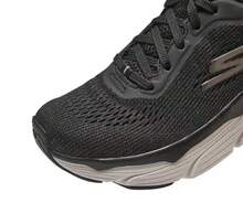 Skechers 女士新款透气轻便缓震休闲运动跑步鞋 - 黑色 - 查看 5