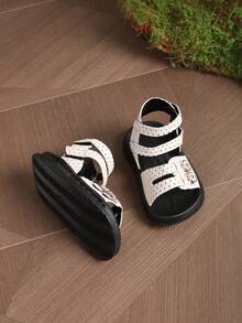 Giày sandal cao cổ thời trang cho trẻ sơ sinh, có khóa dán và dây xích kim loại đan chéo. - Màu be - Xem 3