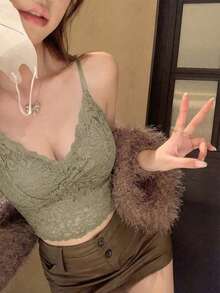性感蕾丝V领带垫吊带露脐上衣，修身显瘦露背设计，休闲夏季 - 綠色 - 查看 2
