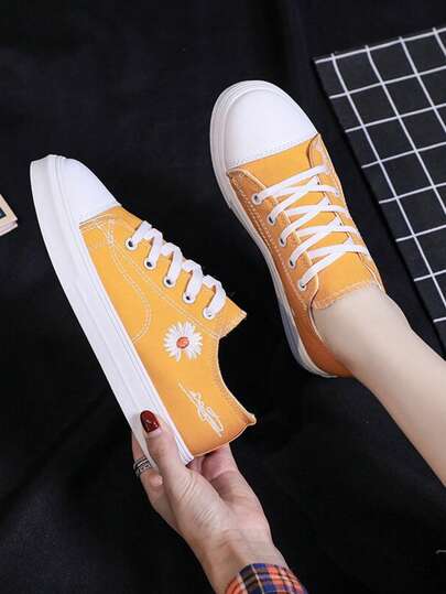新款女士帆布鞋，黄色低帮休闲运动鞋，轻便百搭平底鞋，适合休闲、日常穿着，学生适用