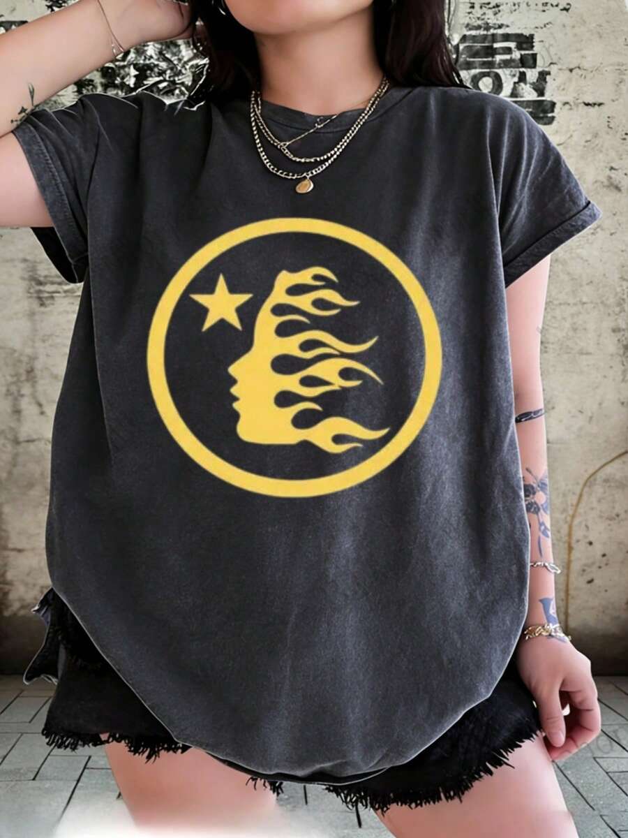 Hellstars Gold Flame Logo Retro Washed Print Round Neck Short Sleeve T-Shirt, 230g 100% Cotton T-Shirt, Summer Clothes, Women's Tops, Casual And Comfortable, Fashionable Graphic Tee, Unisex Style - Black - View 1