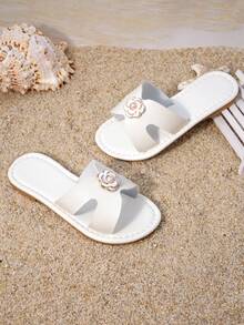 1 Pair Gold Snake Embossed Sandals Designed For Boys And Girls, Soft And Comfortable, Convenient For Children To Walk. Open Toe Design, One-Piece Wide Strap Style, Flat Sole, Fashionable Casual Style, Suitable For Daily Play, Beach Vacation, Small Gatherings And Other Occasions. - White - View 6