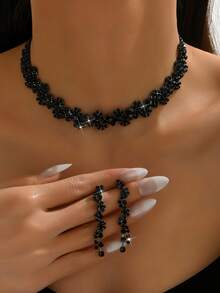 Women's Jewelry Set Necklace Earrings 3 PiecesGeometric Pattern Elegant Party/Wedding Accessories - Black - View 1