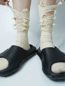 Distressed Striped Hobo Style Minimalist Streetwear Mid-Calf Slouch Socks For Women - Multicolor - View 2