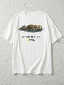 National Geographic Sea Otter Graphic Cotton T-Shirt, Go With The Flow Casual Tee, Unisex Soft Crewneck Top,  Wildlife Print Shirt, Comfortable Everyday Wear, Minimalist Nature Inspired Outfit, Viral Animal Lover Apparel - 白色 - 查看 1