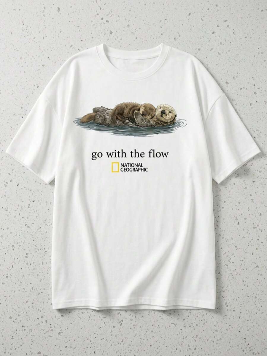 National Geographic Sea Otter Graphic Cotton T-Shirt, Go With The Flow Casual Tee, Unisex Soft Crewneck Top,  Wildlife Print Shirt, Comfortable Everyday Wear, Minimalist Nature Inspired Outfit, Viral Animal Lover Apparel - 白色 - 查看 1