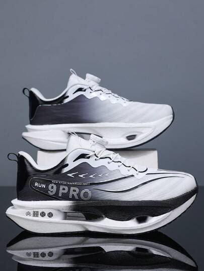 男士户外运动鞋，内置碳纤维板，适合比赛、训练、半程马拉松、速度跑；女士运动鞋、比赛鞋、公路跑鞋，透气耐穿，减震防滑鞋底