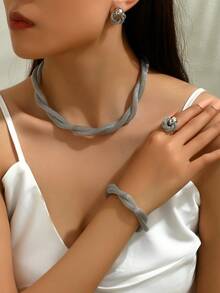 4pcs Handmade Crochet European And American Luxury Hollow Collarbone Chain, Necklace, Bracelet, Earrings And Ring Set - Jewelry Set - View 11